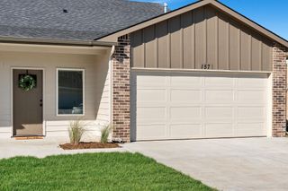250 N Mendocino St, Goddard, KS 67052
