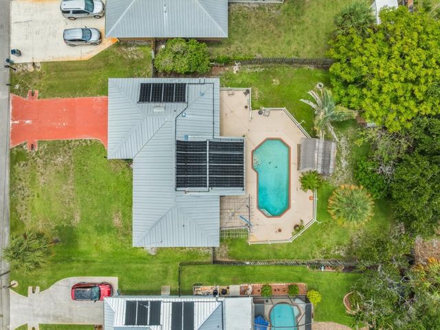 1636 NE Darlich Avenue, Jensen Beach, FL 34957