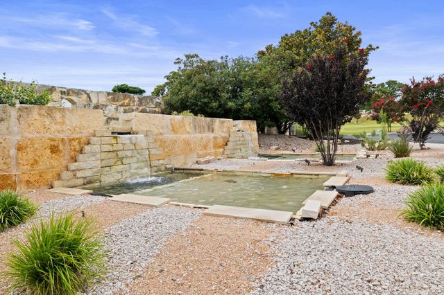 203 Senisa DR, Buchanan Dam, TX 78657