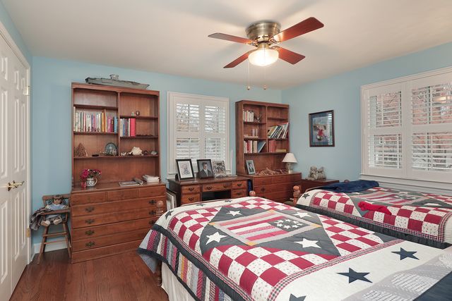 1211 Norman Lane, Deerfield, IL 60015