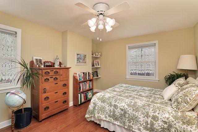 1211 Norman Lane, Deerfield, IL 60015