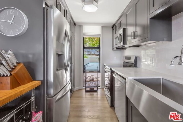 4337 Marina City 141, Marina Del Rey, CA 90292