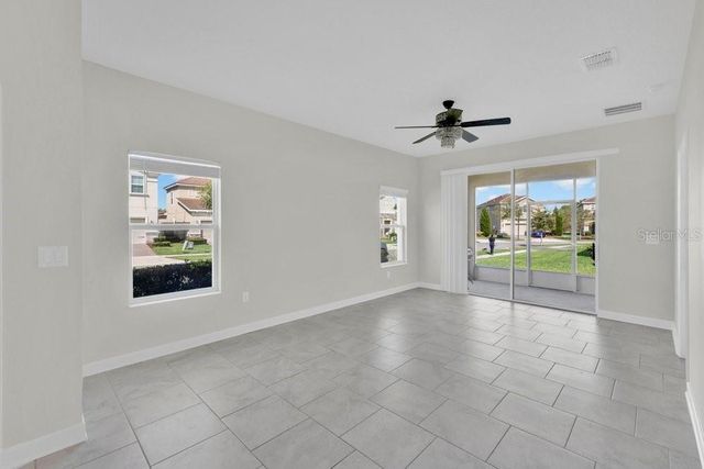1051 QUAKER RIDGE LANE, Davenport, FL 33896
