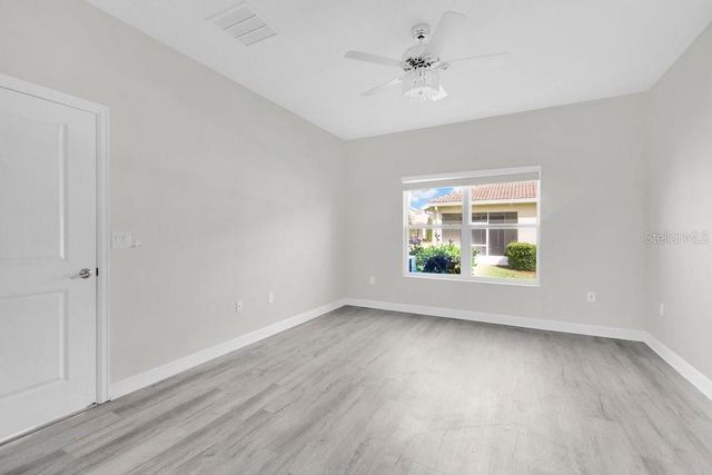 1051 QUAKER RIDGE LANE, Davenport, FL 33896