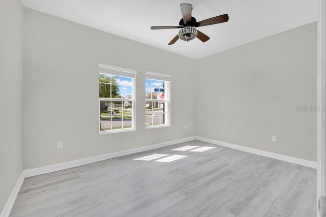 1051 QUAKER RIDGE LANE, Davenport, FL 33896