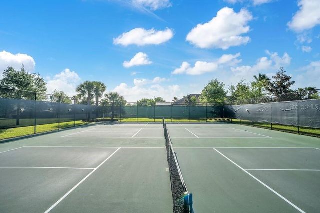 1051 QUAKER RIDGE LANE, Davenport, FL 33896