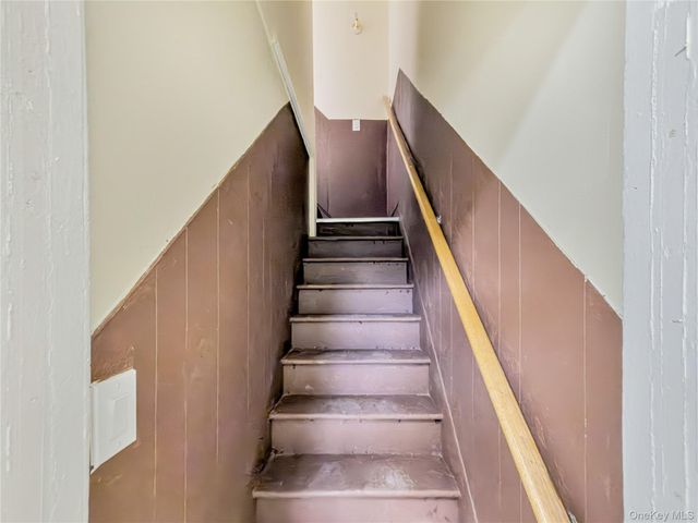 302 W Hudson Street, Long Beach, NY 11561