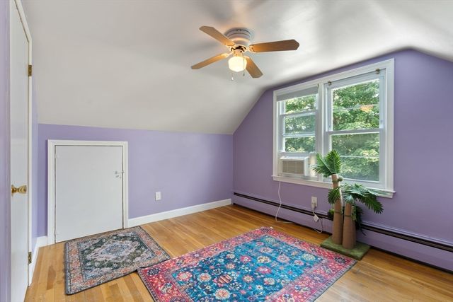 195 Glenellen Rd, Boston, MA 02132