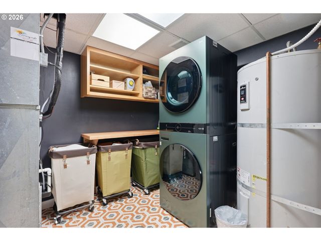 7325 Se BARBARA WELCH Rd, Portland, OR 97236