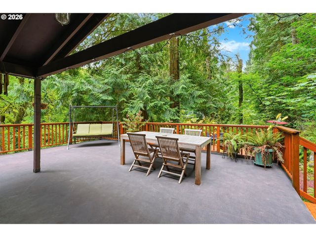 7325 Se BARBARA WELCH Rd, Portland, OR 97236