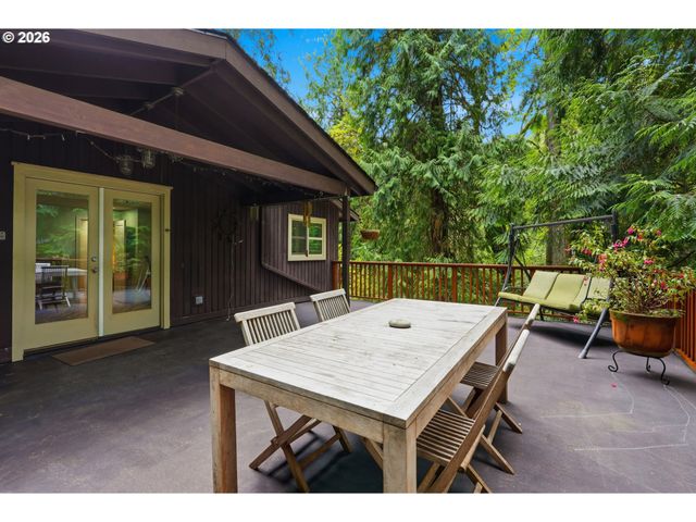 7325 Se BARBARA WELCH Rd, Portland, OR 97236