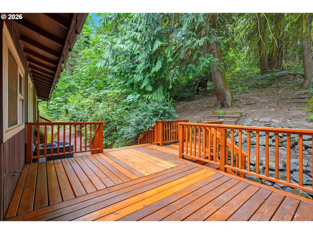 7325 Se BARBARA WELCH Rd, Portland, OR 97236