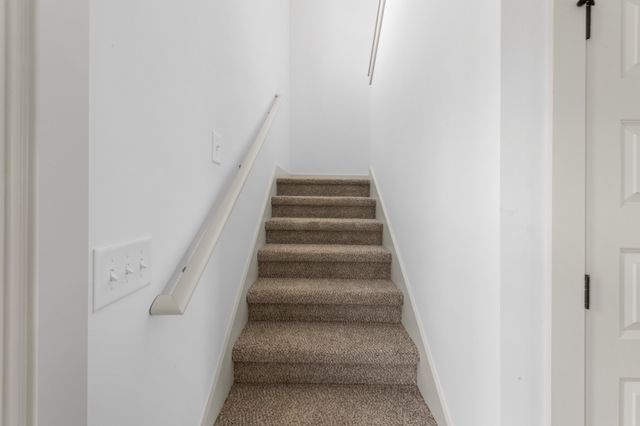 4706 Rock House Rd, Portland, TN 37148