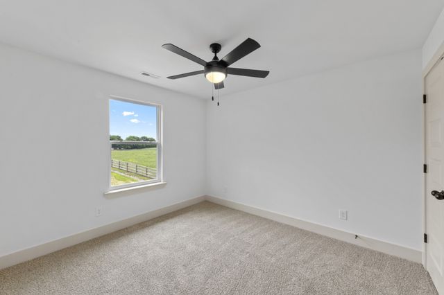 4706 Rock House Rd, Portland, TN 37148