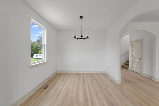 4706 Rock House Rd, Portland, TN 37148