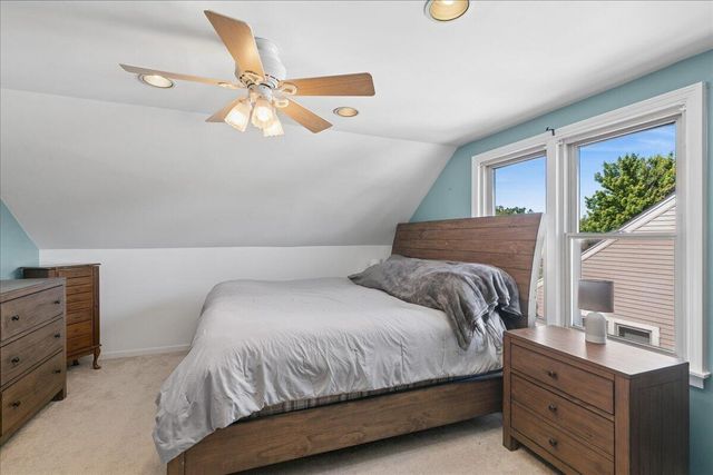 3911 Jewett Avenue, Highland, IN 46322