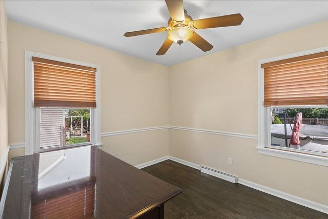 3911 Jewett Avenue, Highland, IN 46322