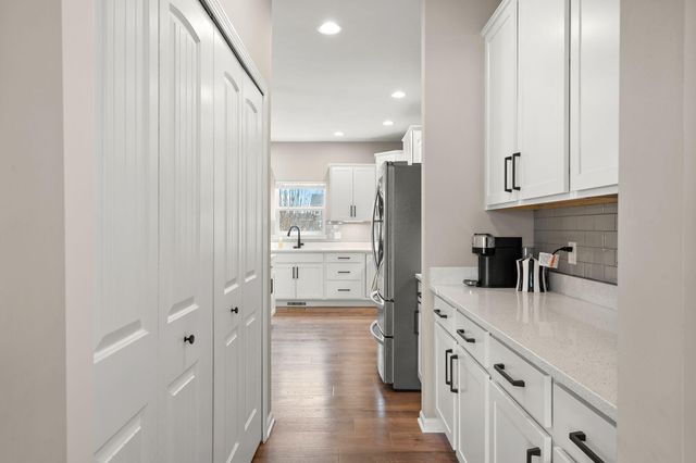 9283 Concord Road, St. John, IN 46373