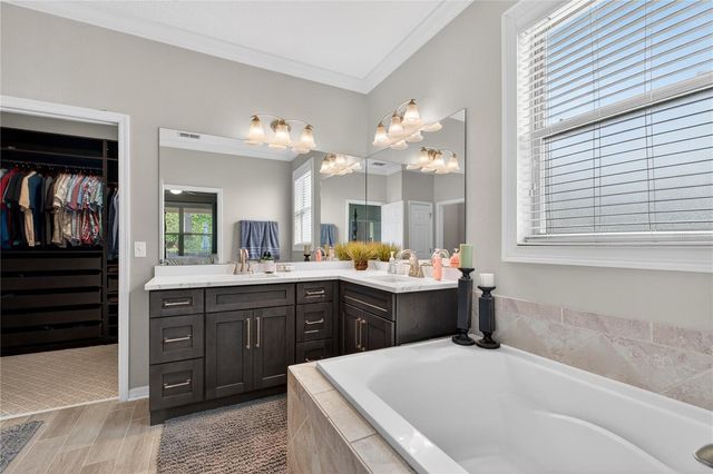 1446 VIVALDI PLACE, Longwood, FL 32779