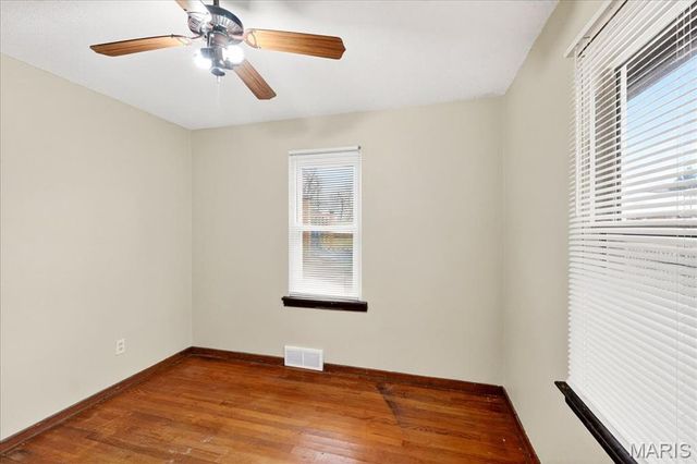 21 Richard Place, Belleville, IL 62269