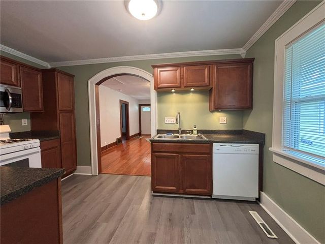 3022 Faraon Street, St Joseph, MO 64501