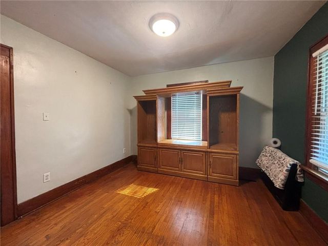 3022 Faraon Street, St Joseph, MO 64501