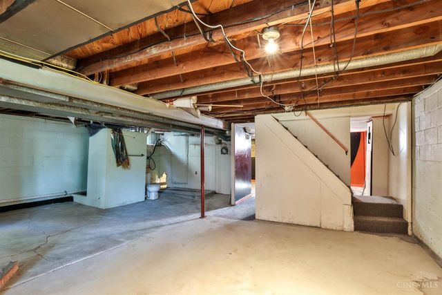 1246 Thurnridge Drive, Reading, OH 45215