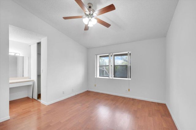 4718 NW 82nd Avenue 1706, Lauderhill, FL 33351