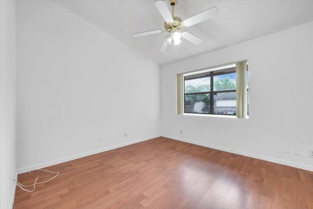 4718 NW 82nd Avenue 1706, Lauderhill, FL 33351