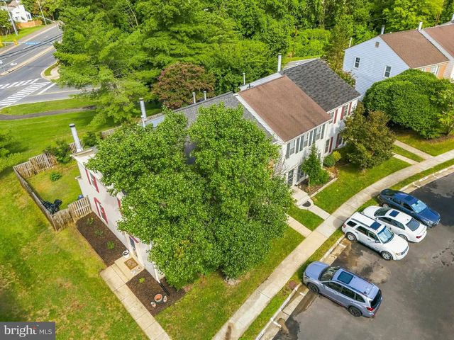 7556 BLANFORD CT, Alexandria, VA 22315
