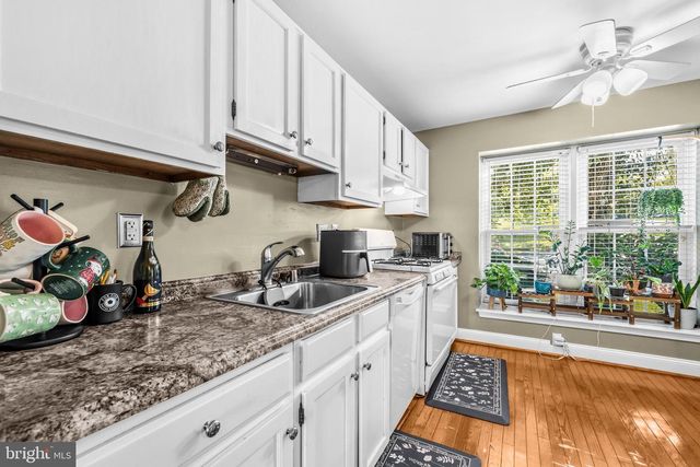 7556 BLANFORD CT, Alexandria, VA 22315