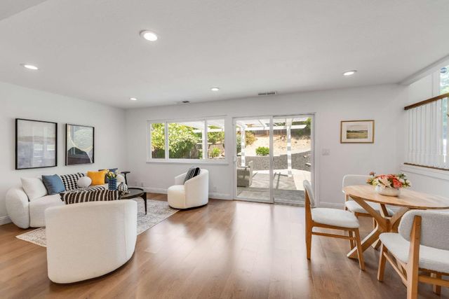 726 Sylvaner Drive, Pleasanton, CA 94566