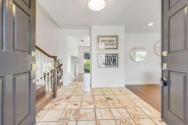 726 Sylvaner Drive, Pleasanton, CA 94566