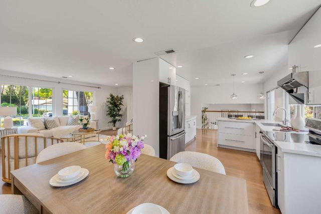 726 Sylvaner Drive, Pleasanton, CA 94566