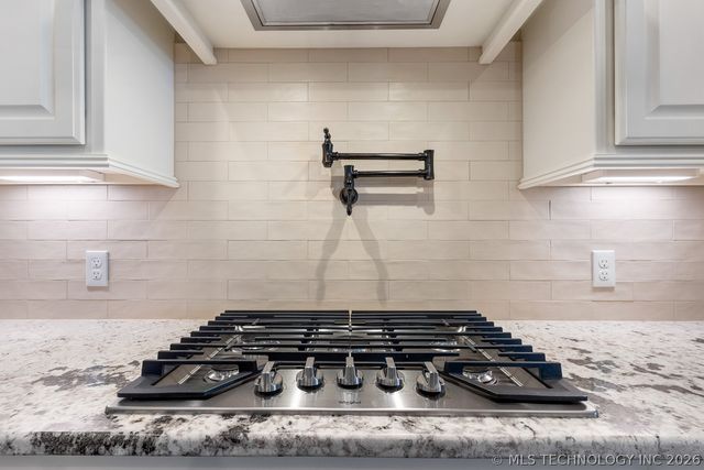 9105 E 62nd Court S, Tulsa, OK 74133