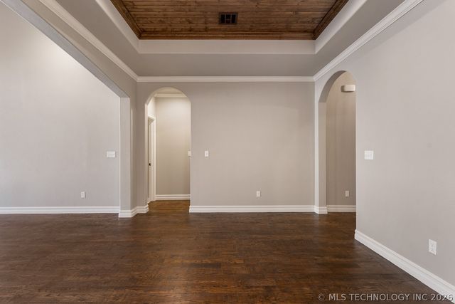 9105 E 62nd Court S, Tulsa, OK 74133