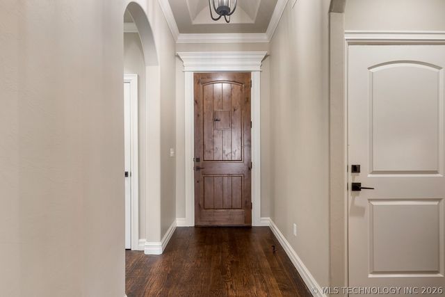 9105 E 62nd Court S, Tulsa, OK 74133