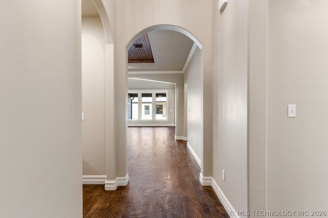 9105 E 62nd Court S, Tulsa, OK 74133