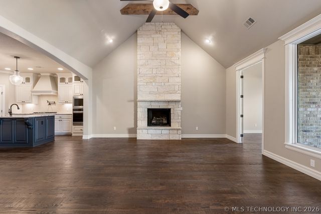 9105 E 62nd Court S, Tulsa, OK 74133