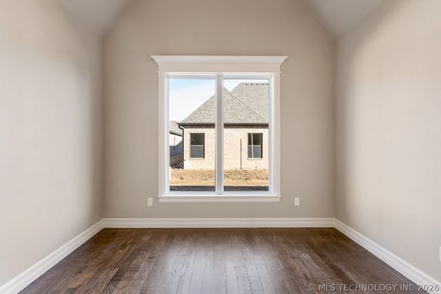 9105 E 62nd Court S, Tulsa, OK 74133