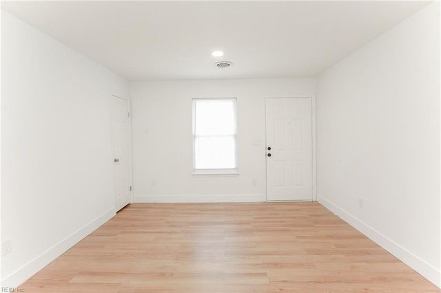 7950 Turner RD, Norfolk, VA 23518