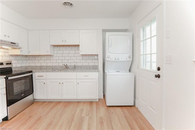 7950 Turner RD, Norfolk, VA 23518