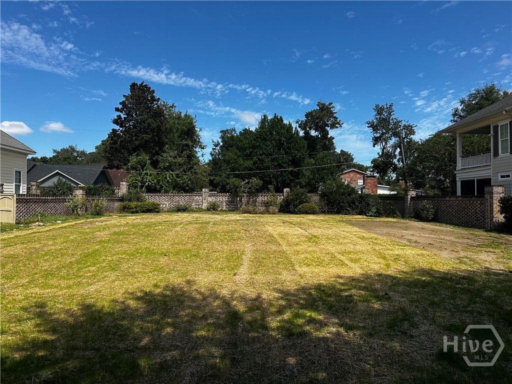 Image 5 of property listing at 106 Carolines Retreat, Savannah, GA 31406