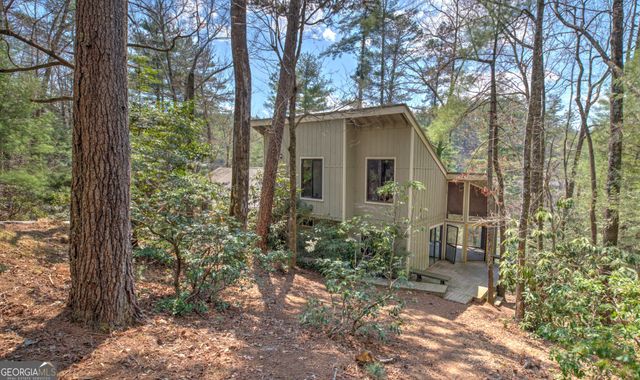 91 Dragway Lane, Lakemont, GA 30552