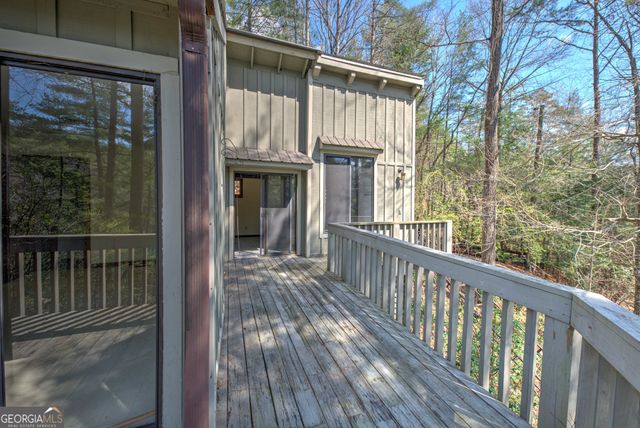 91 Dragway Lane, Lakemont, GA 30552