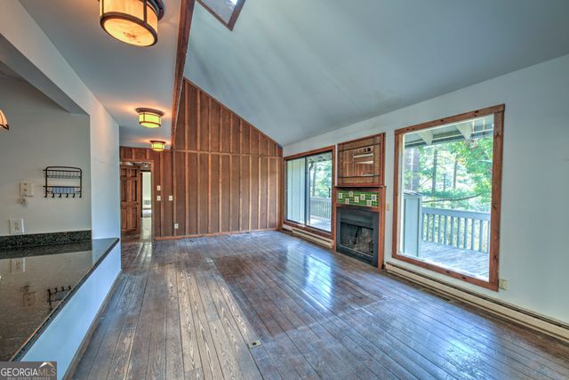 91 Dragway Lane, Lakemont, GA 30552