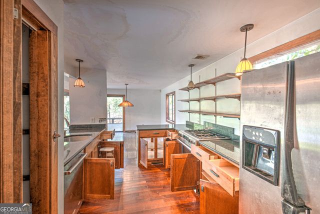 91 Dragway Lane, Lakemont, GA 30552