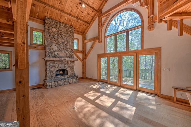 91 Dragway Lane, Lakemont, GA 30552
