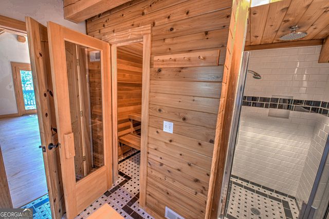 91 Dragway Lane, Lakemont, GA 30552