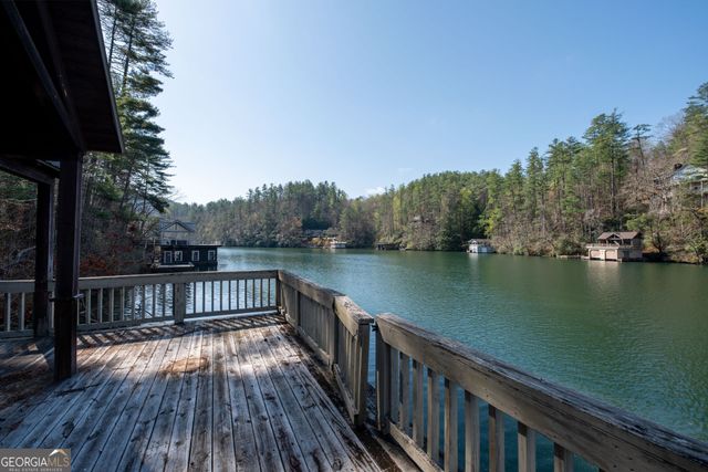 91 Dragway Lane, Lakemont, GA 30552